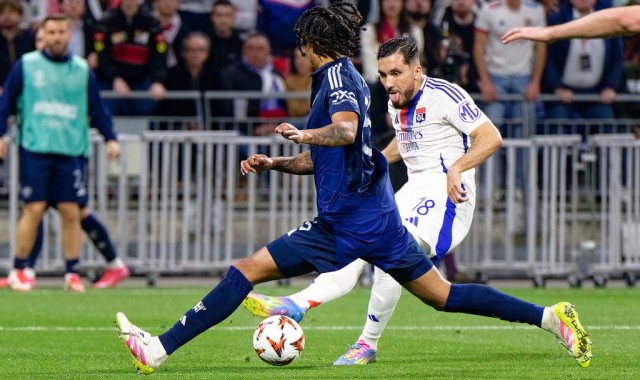 战术复盘：阿莫林如何为曼联的史诗级逆转埋下伏笔