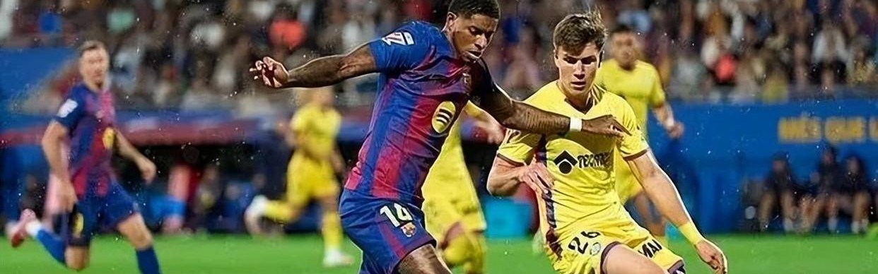 拉什福德因晨会迟到失首发，替补登场献助攻，此前他曾多次因纪律受罚