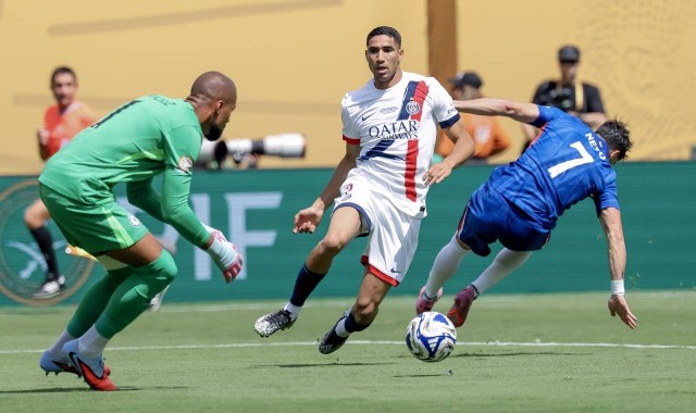 没能逃脱爆冷命运，巴黎输球真相揭晓！一环节太拉胯，数据不说谎