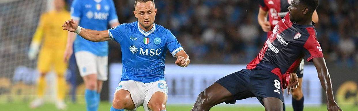 95分钟绝杀！孔蒂激情庆祝，主场沸腾！那不勒斯惊险领跑意甲