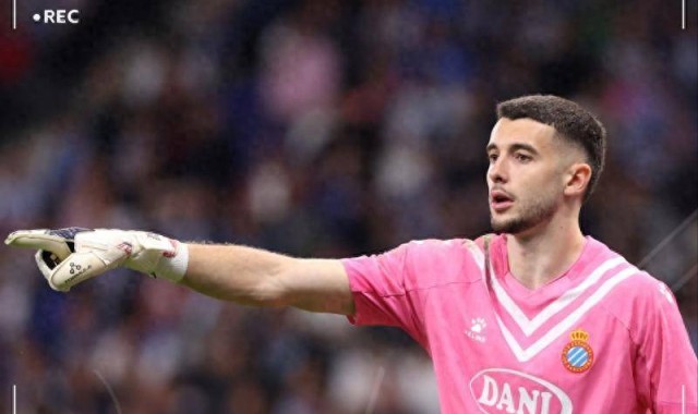 巴萨敲定新门将 解约金2634万欧 24岁西班牙门将加西亚来了