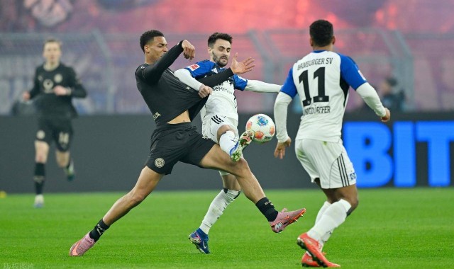 随着拜仁4-0，多特蒙德3-2，勒沃库森3-3，德甲最新积分榜出炉