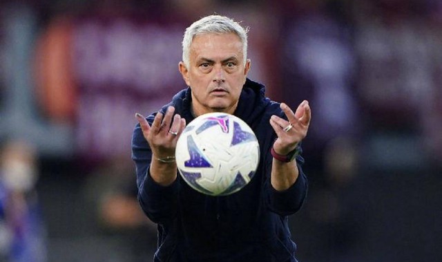 穆里尼奥回归本菲卡，面临魔鬼赛程挑战欧冠