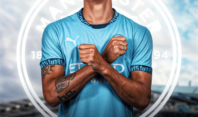 Here we go！罗马诺：曼城签米兰中场赖因德斯，转会总价7000万欧