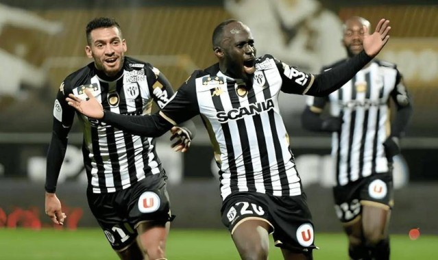 法甲保级生死战！昂热主场迎战摩纳哥：垫底队能否阻击中游劲旅？