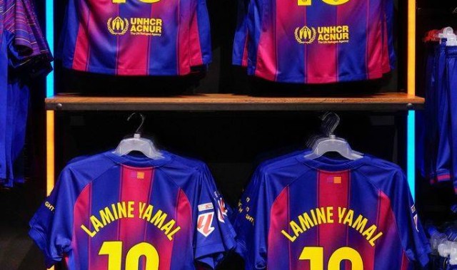 阿什拉夫：后场球员同样值得金球奖的认可