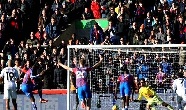 马特塔重罚点球引争议，新规导致曼联率先失分