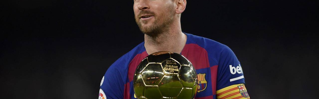 梅西会回归巴萨吗？苏亚雷斯：这要问梅西！但他是巴萨球迷！