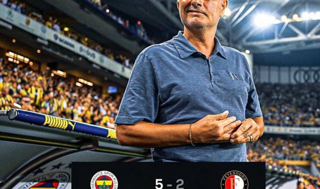 穆里尼奥62岁欧冠逆转晋级，展霸气依旧