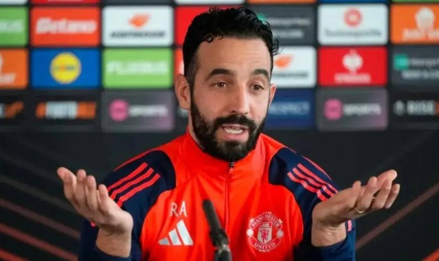 发布会上扳回一城！阿莫林：欧联杯决赛曼联是更好的球队