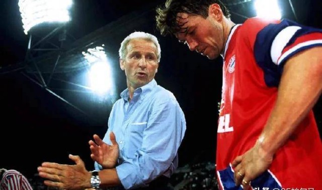 与拜仁相爱相杀的名宿，在德甲差点提前退役，在利物浦解放杰拉德