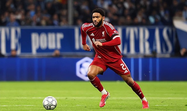 斯洛特盛赞一人，戈麦斯临危受命助红军零封，利物浦欧冠晋级在望