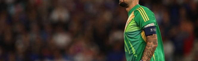 曼城签约巨星多纳鲁马，瓜帅示好送顶级薪水