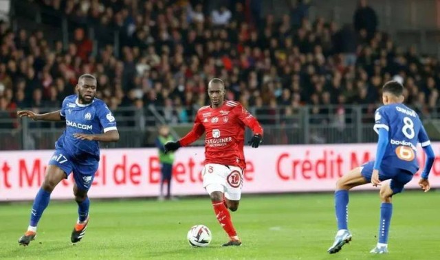 法甲 马赛VS布雷斯特