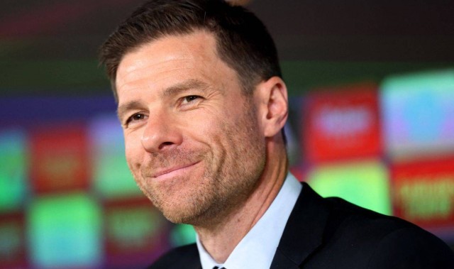 阿隆索真有种！欧冠也不让1.7亿欧熊皇首发带队11场只输巴黎1场