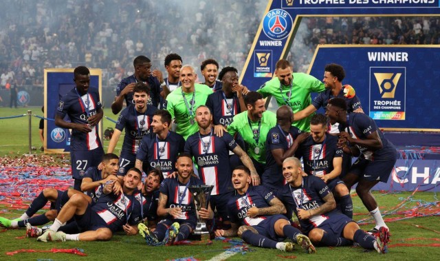 欧超杯前瞻：巴黎圣日尔曼 VS 托特纳姆热刺，欧洲之巅的巅峰对话