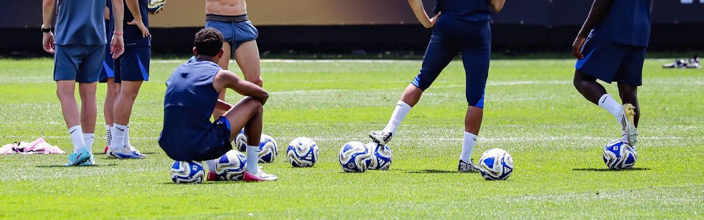 皇马门将库尔图瓦怒怼西甲主席：球员休息权为何屡被忽视？