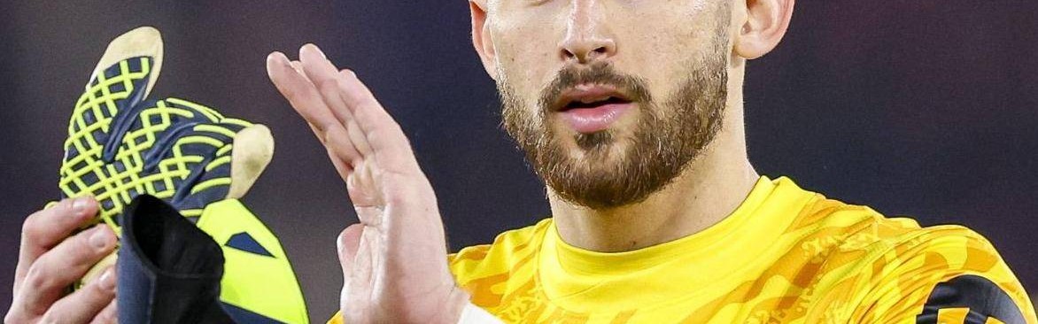 热刺转会动态：卡拉格批评后，古列尔莫·维卡里奥成为欧冠决赛球队的头号目标